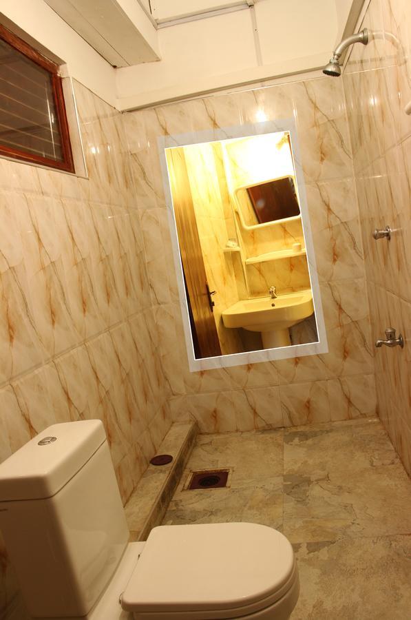 On The Rock Hotel Бандарамулла Номер фото